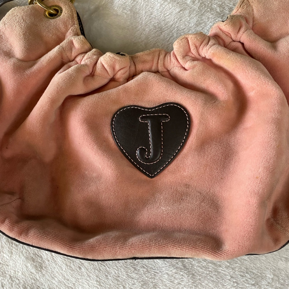 Juicy Couture Pink and Black Shoulder Bag with Gold Chain - Picture 4 of 14